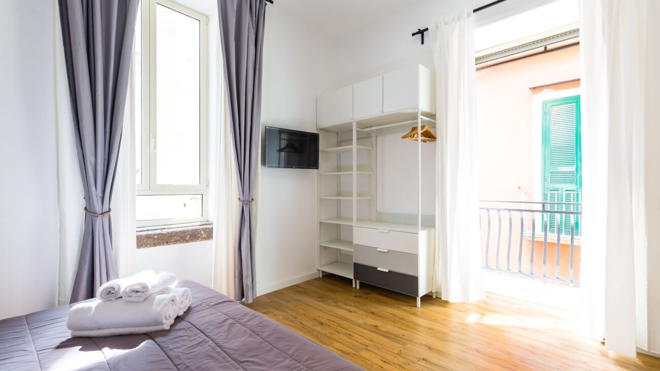 Barrio 133 - Double bedroom in center by Napoliapartments - Barrio 133 double bedroom in center by napoliapartments 14