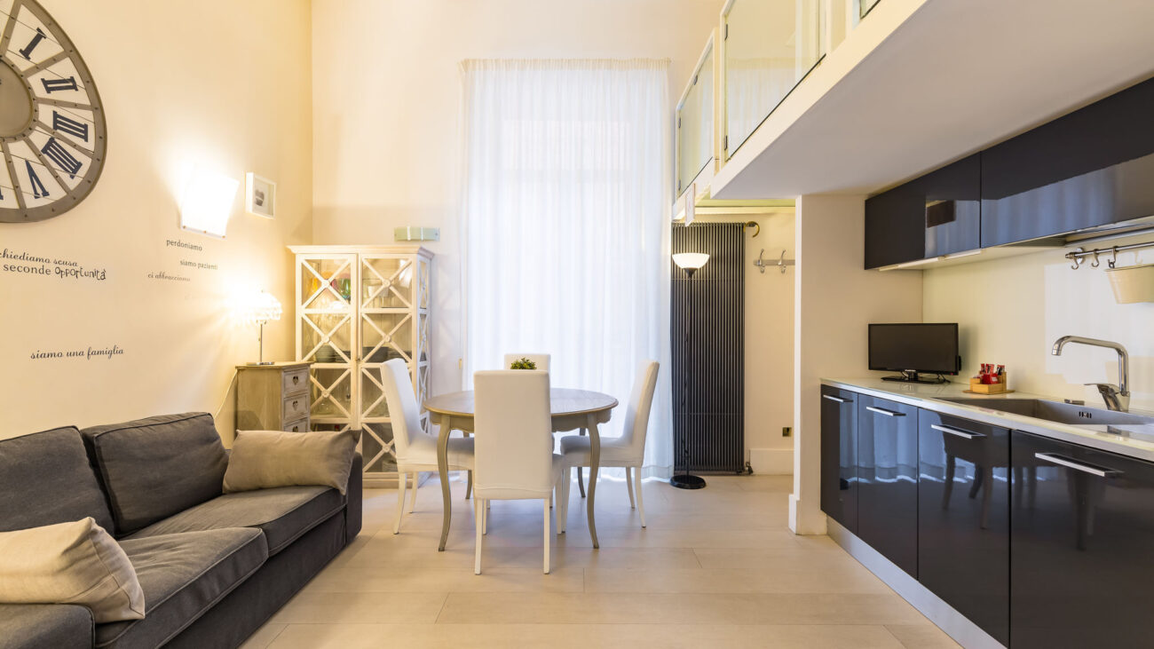 Cool Flat at Via dei Mille by Napoliapartments - Cool flat at via dei mille by napoliapartments 01