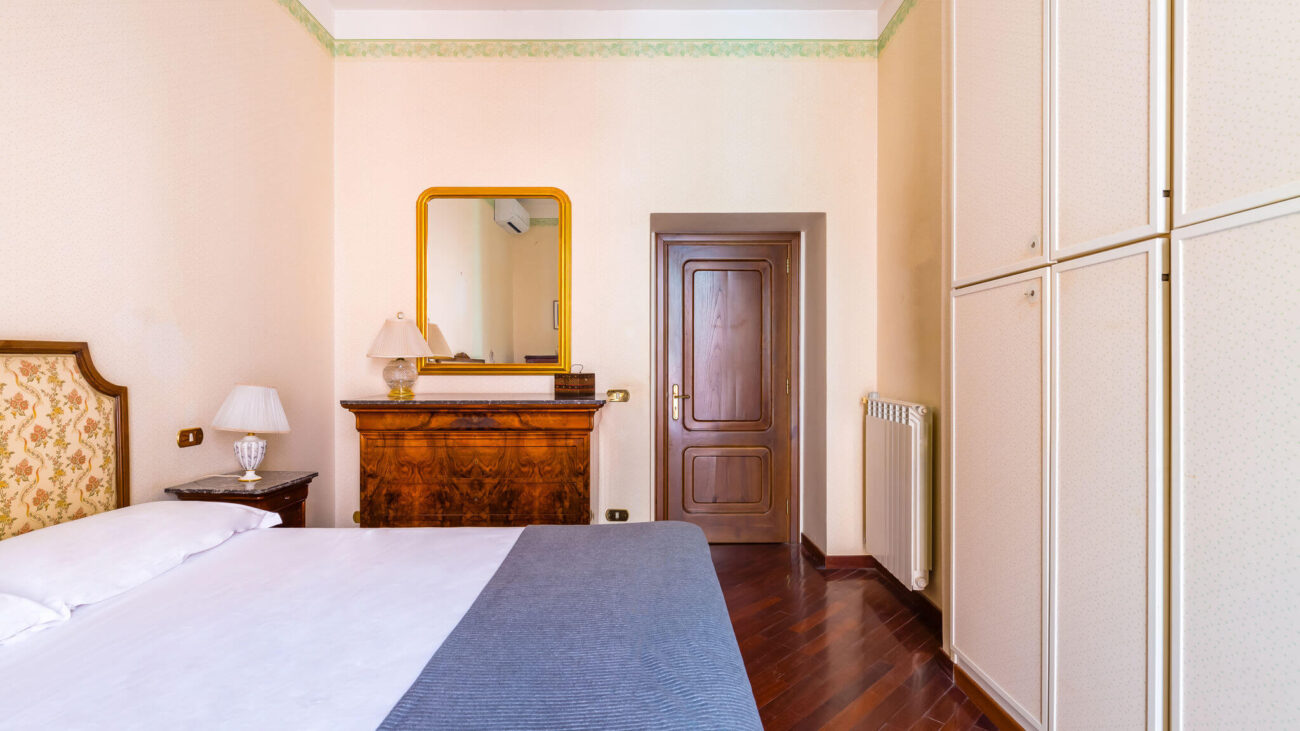 Grand Classic Apartment at San Martino - 23